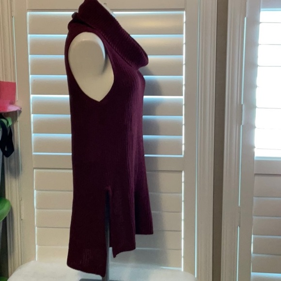 Red Cowl Neck Sweater with Turtleneck Style - Picture 2 of 7